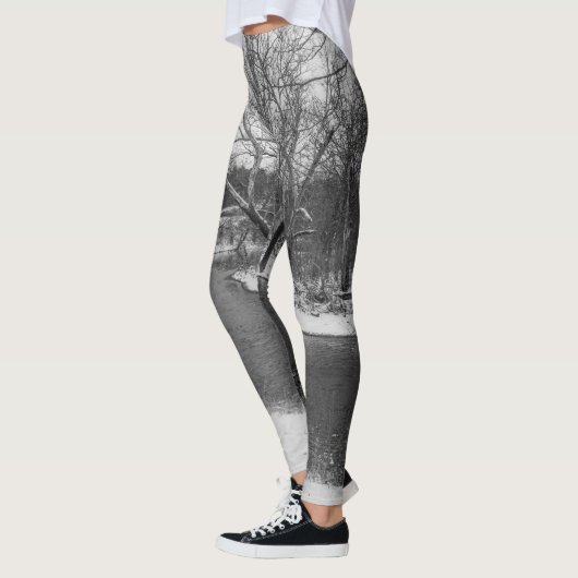 James River Cuts Back Grayscale Leggings (Links)