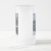 James River Cuts Back Matglas Bierpul (Center)