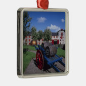 Jamesons Whisky Erfgoedcentrum, Midleton, Metalen Ornament (Rechts)