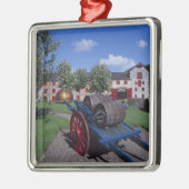 Jamesons Whisky Erfgoedcentrum, Midleton, Metalen Ornament (Links)