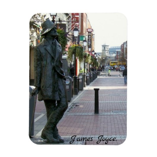 Janes Joyce Irish auteur life-size sculpture Magneet (Verticaal)
