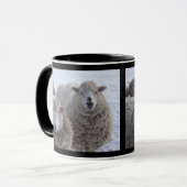 Januari Twee Schapengezichten Mok (Voorkant links)