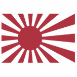 Japan Imperial Rising Sun vlag, Edo aan WW2 Fotobeeldje Magneet<br><div class="desc">De vlag van de Zon van de Rising is een Japanse vlag (???, Kyokujitsu-ki) die bestaat uit een rode schijf en zestien rode stralen die uit de schijf voortkomen. Net als de Japanse vlag symboliseert de Rising Sun vlag de zon. De vlag werd oorspronkelijk gebruikt door feodale krijgsheren in Japan...</div>