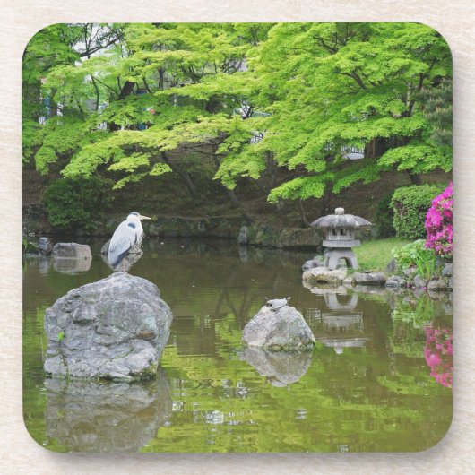 Japan, Kyoto. Heron in verse groene bladeren Onderzetter (Voorkant)