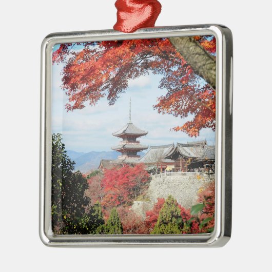 Japan, Kyoto. Kiyomizu-tempel in de herfstkleur Metalen Ornament (Links)