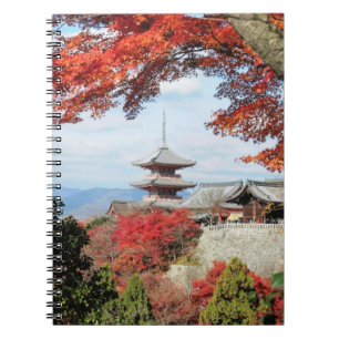 Japan, Kyoto. Kiyomizu tempel in herfstkleuren Notitieboek