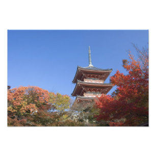 Japan, Kyoto, Pagode in herfstkleuren Foto Afdruk