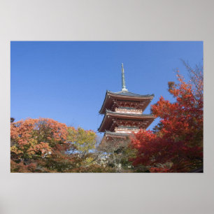 Japan, Kyoto, Pagode in herfstkleuren Poster