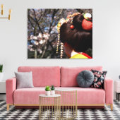 Japan, Kyoto. Sluiting achterste uitzicht van geis Canvas Afdruk (Insitu (Woonkamer))