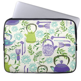 Japanese Green Teapot Design Laptop Sleeve