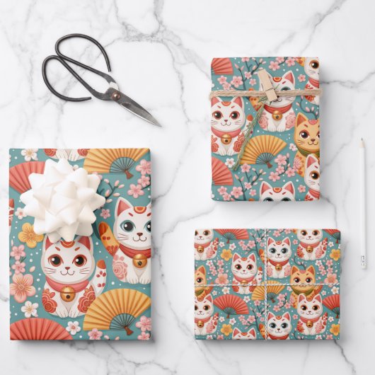 Japanese Kawaii Cats with Cherry Blossoms Birthday Inpakpapier Vel (Voorkant)