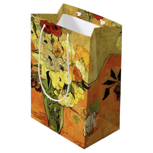 Japanese Vase, Roses, Anemones by Vincent van Gogh Medium Cadeauzakje (Achterkant Gekanteld)