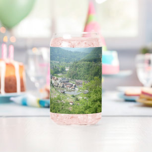 Japans bergdorp bagagelabel blikvorm glas