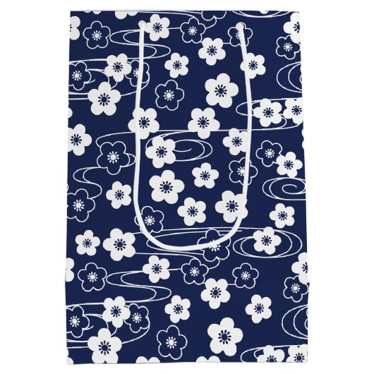 Japans Blauw Sakura Kersenbloesem Bloemen Medium Cadeauzakje (Achterkant)