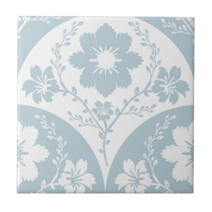 Japans bloempatroon in zachte blauwe en witte tint tegeltje