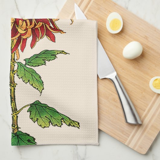  Japans Chrysanthemum. Mustard Gold Theedoek (Quarter Fold)