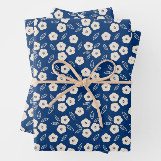 Japans Dark Blue en Champagne Floral Pattern Inpakpapier Vel (In situ)