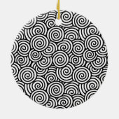 Japans draaipatroon - wit en zwart keramisch ornament (Achterkant)
