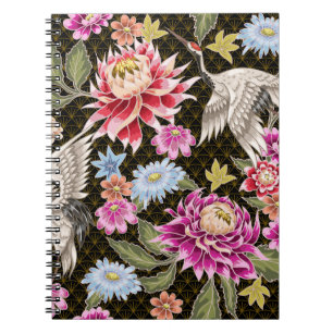Japans patroon met bloemen en witte kranen notitieboek