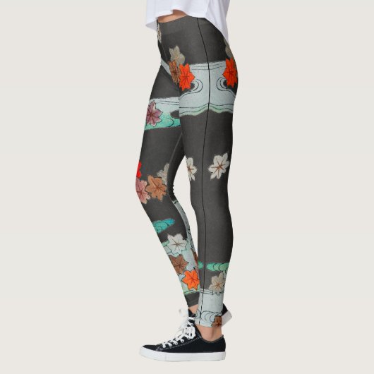 JAPANS PATROON ZWART GEDRUKTE LEGGINGS (Links)