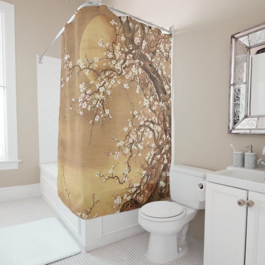 Japans pruim bloeit in maanlicht douchegordijn (In situ)