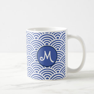Japans Seigaiha Wave Patroon met Monogram Koffiemok