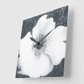 Japanse Anemone. Vierkante Klok (Hoek)