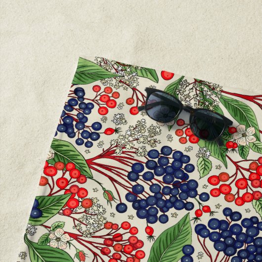 Japanse blauwe en rode bessen strandlaken (In situ)