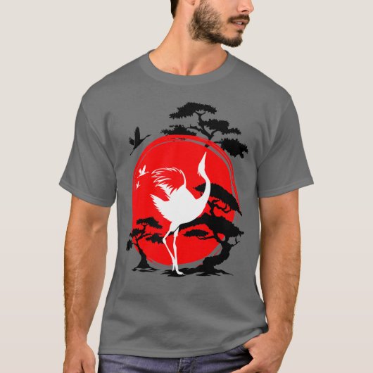 Japanse Crane Bird Bonsai Tree and Red Sun T-shirt (Voorkant)
