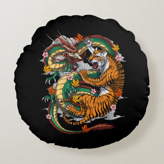 Japanse Dragon Tiger Battle Rond Kussen (Voorkant)