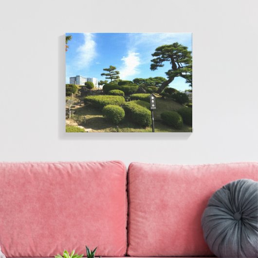 Japanse Garden Hill Canvas Afdruk (Insitu (Woonkamer))