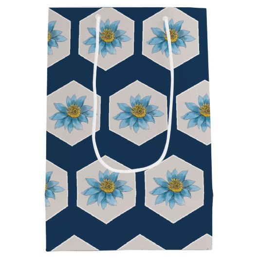 Japanse Geometric Lily Flower Pattern Medium Cadeauzakje (Achterkant)