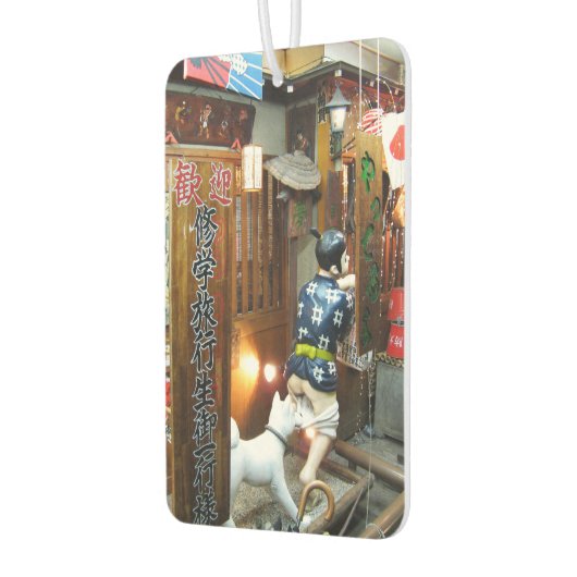 Japanse Humor - Dog Pulling Pants Down Luchtverfrisser (Links)