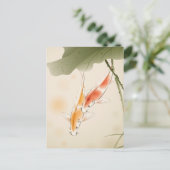 Japanse karper zwemt in lotusvijver briefkaart (Staand voorkant)