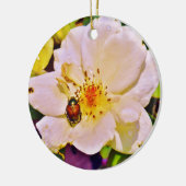 Japanse keet op witte roze keramisch ornament (Links)