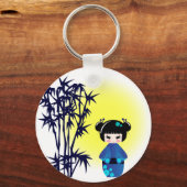 Japanse kokeshi-pop bij bamboo tijdens zonsopgang sleutelhanger (Voorkant)