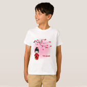 Japanse kokeshi pop bij roze sakura-meisjes t-shirt (Voorkant volledig)