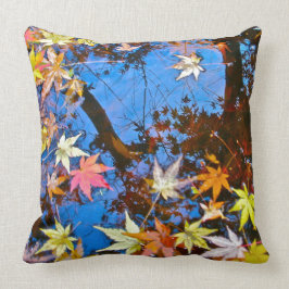Japanse Maple Reflection Pillow Kussen