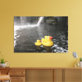 Japanse Rubber Duckies Canvas Afdruk (Insitu (Woonkamer))