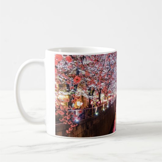 Japanse sakura koffiemok (Links)