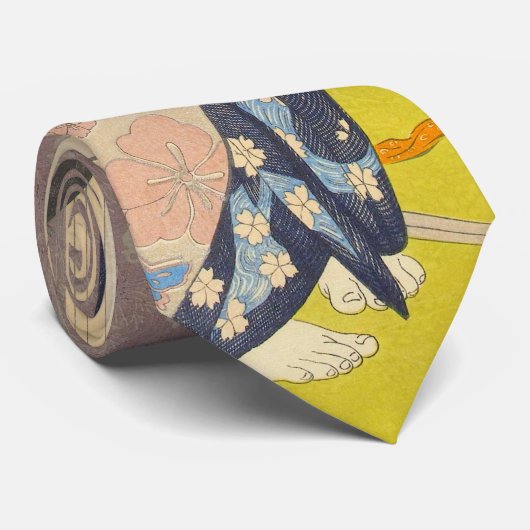 Japanse schoonheid in Summer Kimono Stropdas (Opgerold)