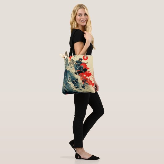 Japanse Skateboard Tsunami Tote Bag (Op model)