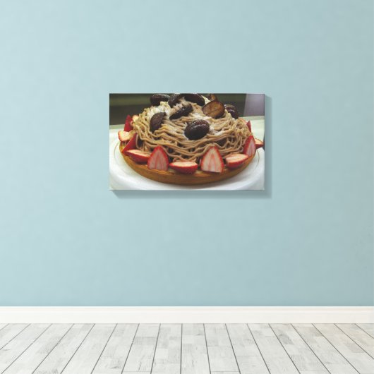 Japanse Spaghetti- en aardbeienkap Canvas Afdruk (Insitu (Houten vloer))