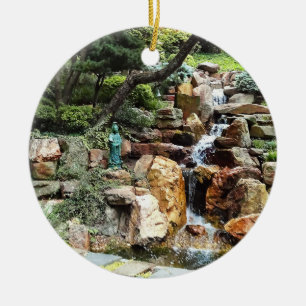Japanse tuin in het najaar keramisch ornament