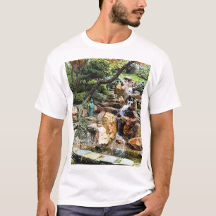 Japanse tuin in het najaar t-shirt