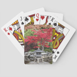 Japanse tuinlantaarn en rode mapelbladeren pokerkaarten