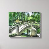 Japanse Vloertuinbrug over water Canvas Afdruk (Voorkant)