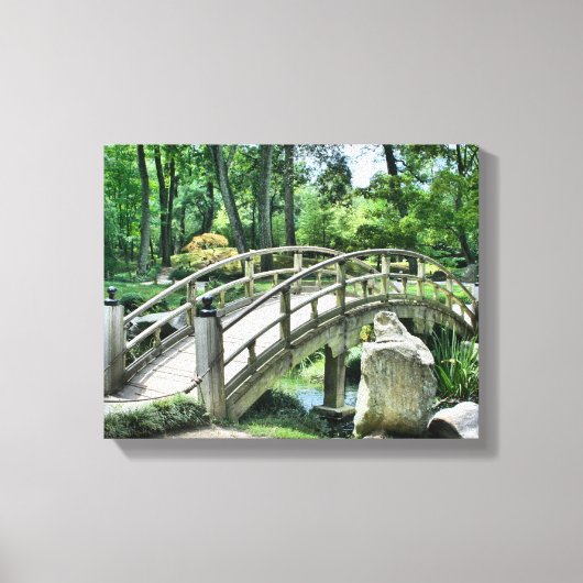 Japanse Vloertuinbrug over water Canvas Afdruk (Voorkant)