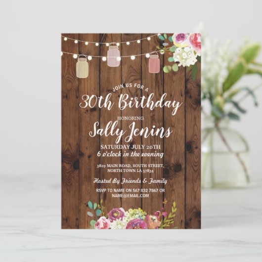 Jars Verjaardagsfeest Rustiek Hout Bloemen Uitnodi Kaart (Staand voorkant)