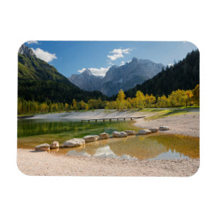 Jasna-meer in de Sloveense Alpen in herfst Magneet